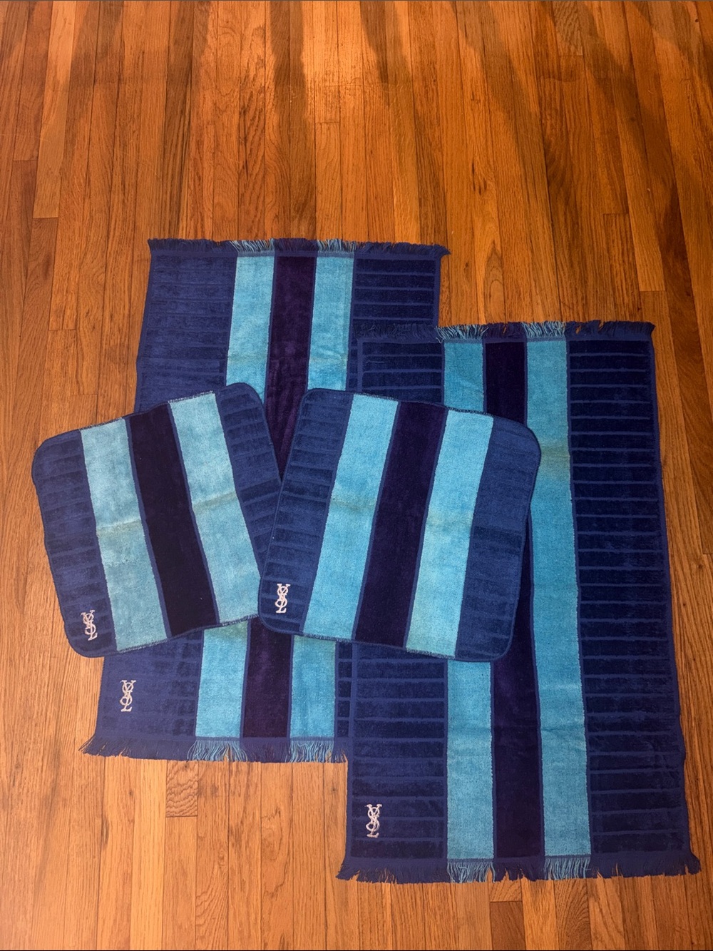 Vintage YSL fieldcrest blue & purple towels 2 hand towels & 2 wash cloths